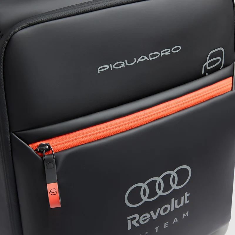 Zaino da viaggio "Piquadro x Audi Revolut F1®"