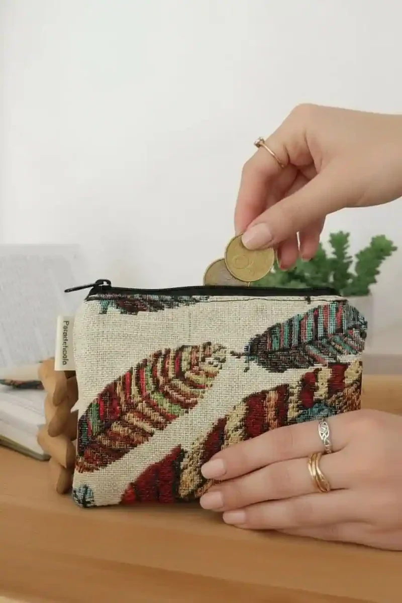 Monedero tela Plumas