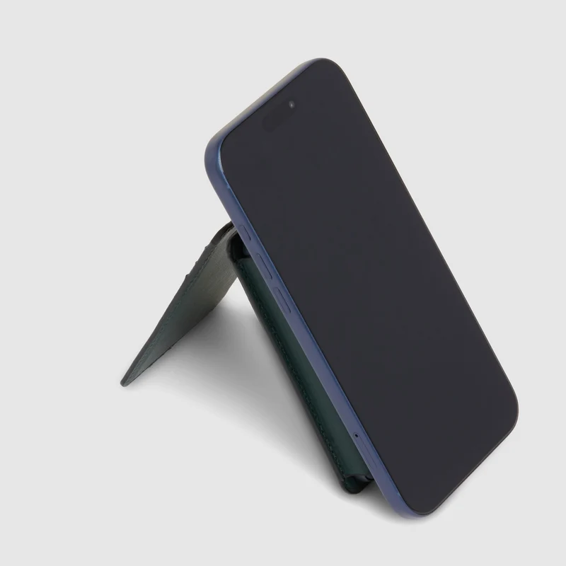 Portacarte di credito MagSafe® con Power Bank