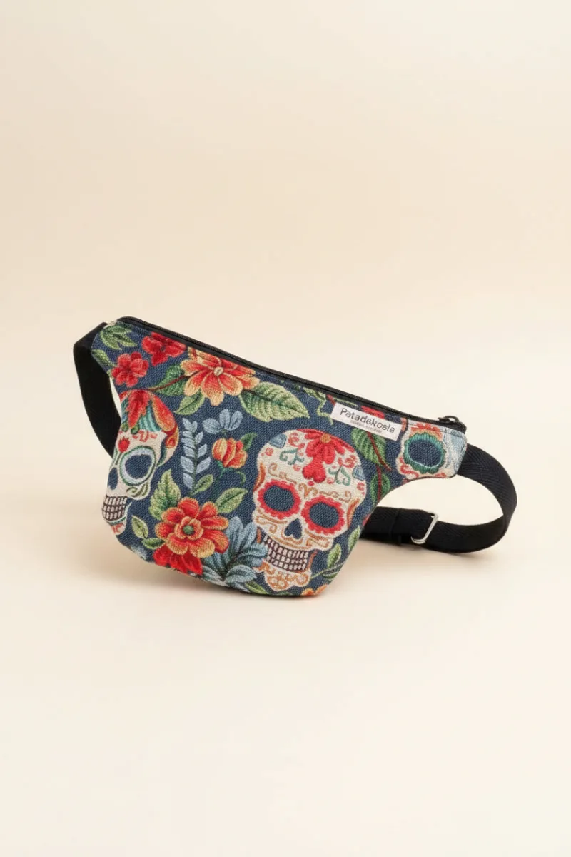 Riñonera vegana plana Calavera