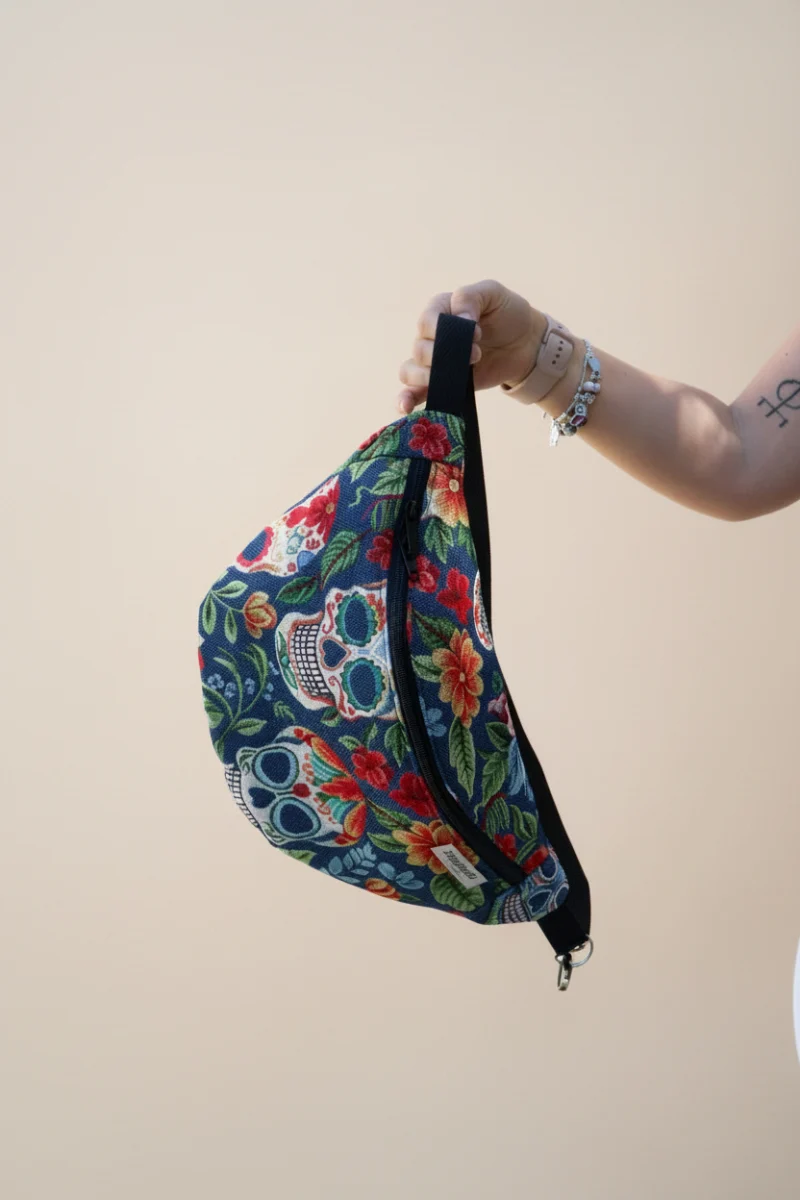 Riñonera bandolera tela mujer Calavera