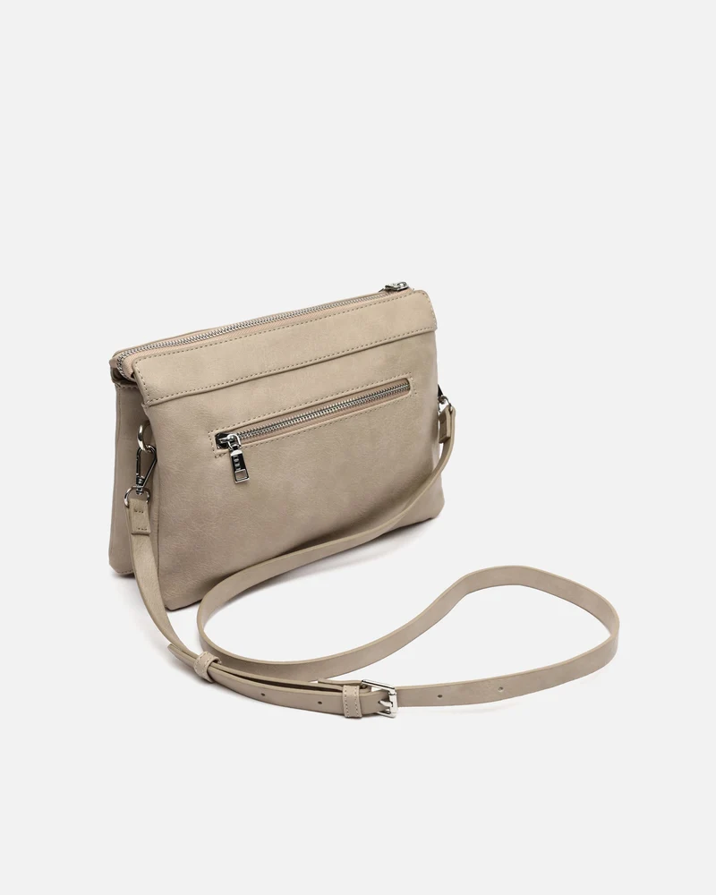 Nikasi bolso bandolera con detalles metálicos