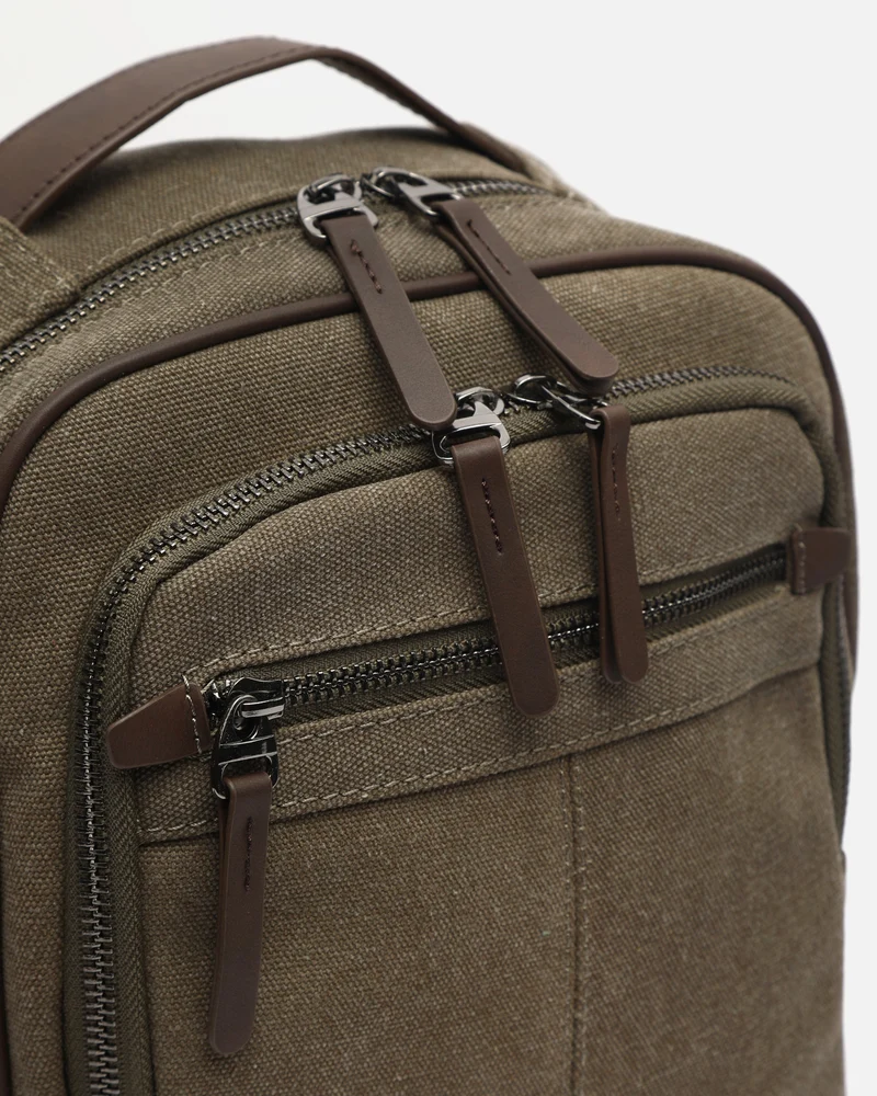 Tirsoti mochila pequeña con bolsillo para portátil 10 pulgadas