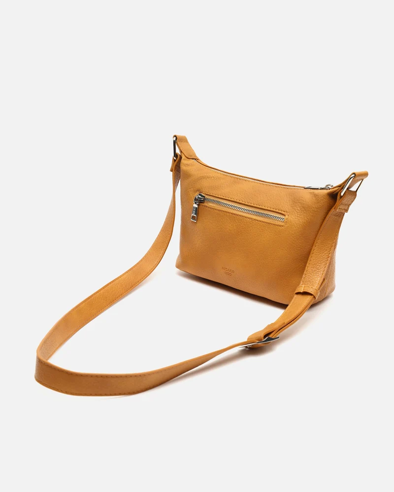 Nesqui-1 bolso bandolera pequeño con detalles metálicos ED.