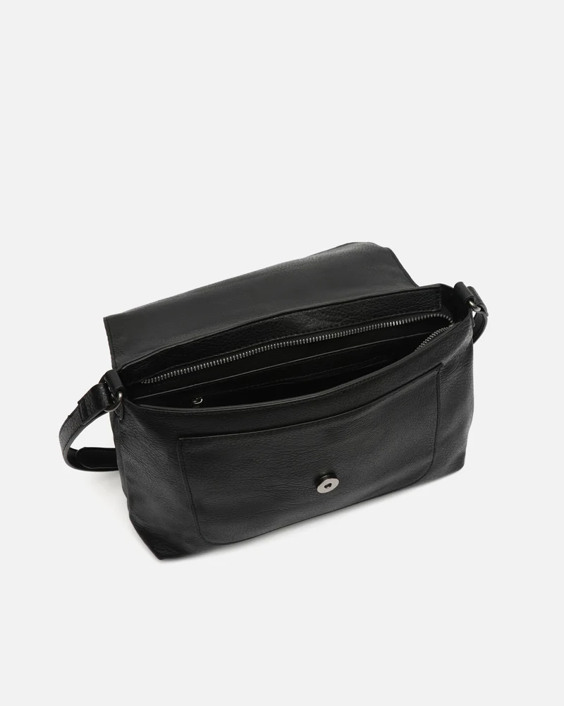 Jacumy bolso bandolera con detalles metálicos