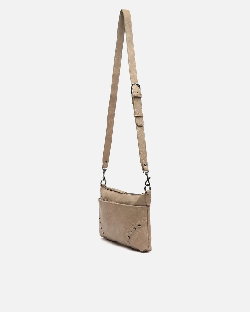 Sereny bolso bandolera pequeño con detalles metálicos