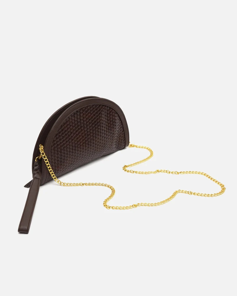 Empadi bolso de fiesta en media luna trenzado con asa bandolera extraíble ED.