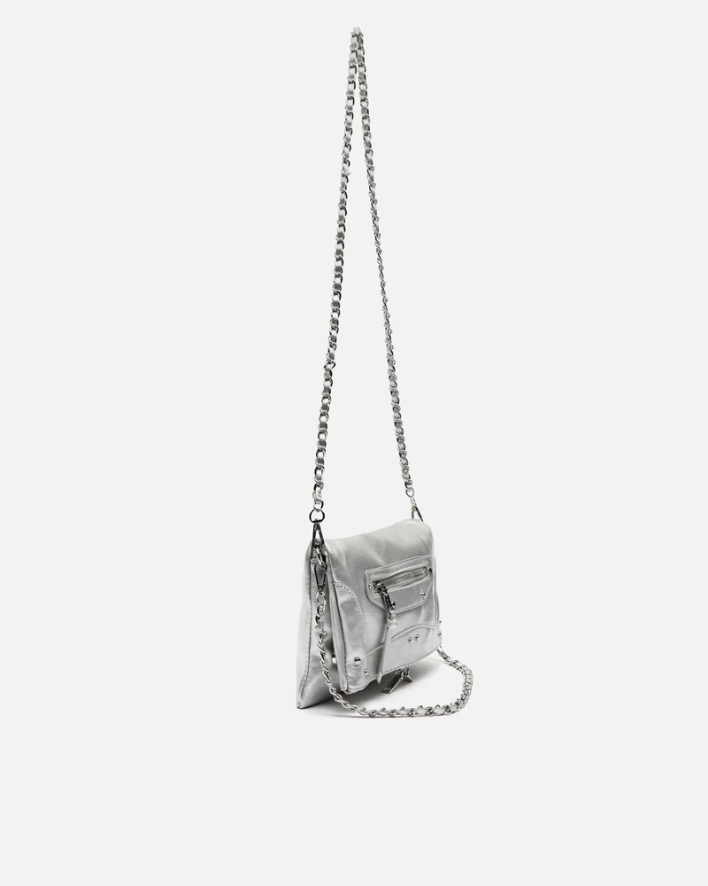 Erosa bolso de hombro pequeño con asa bandolera extraíble y detalles metálicos ED.