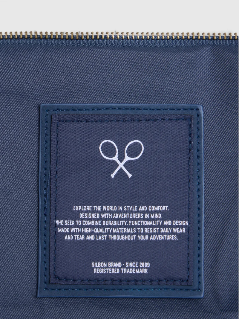 Bolsa de viaje detalle piel azul marino