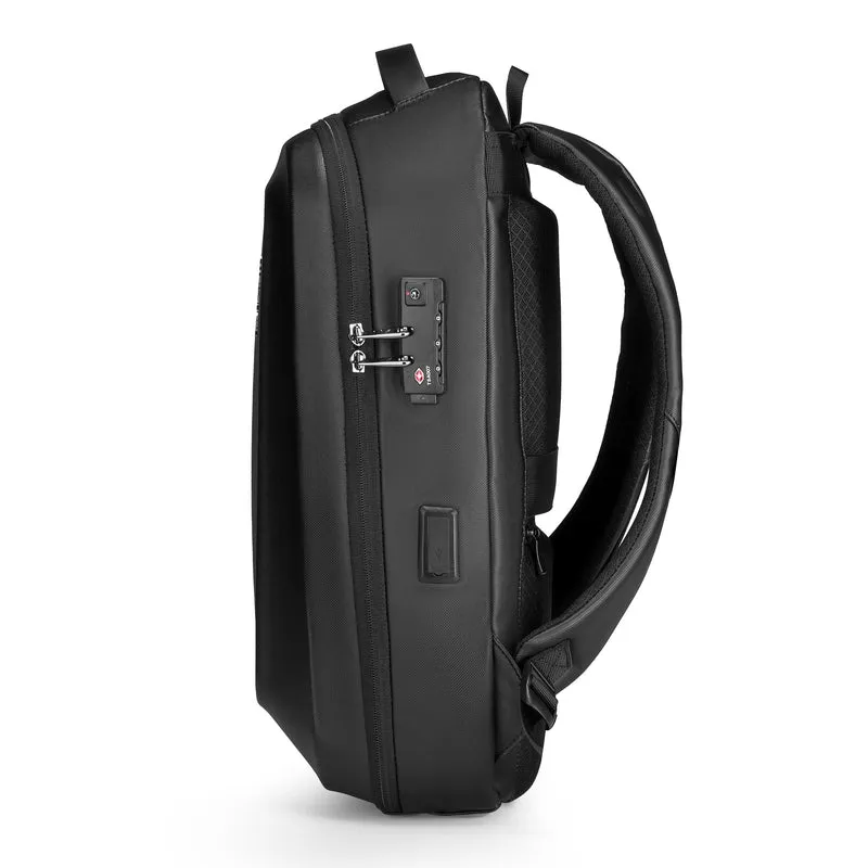 MEMPHIS: Mochila para portátil de negocios de 15.6” con cerradura TSA y puerto USB.