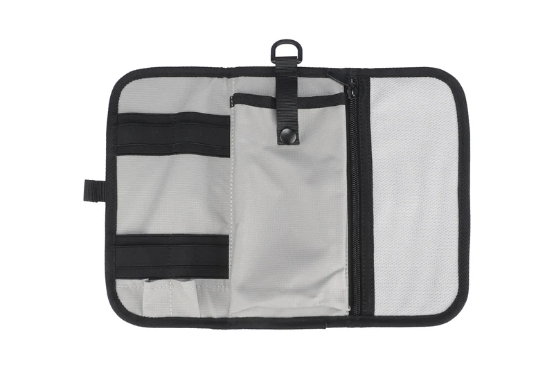 MEMPHIS: Mochila para portátil de negocios de 15.6” con cerradura TSA y puerto USB.
