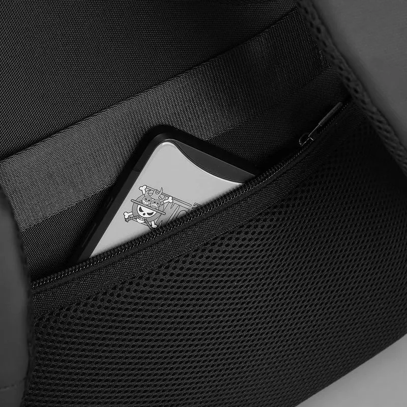 VOYAGER: Mochila espaciosa para portátil, ideal para negocios