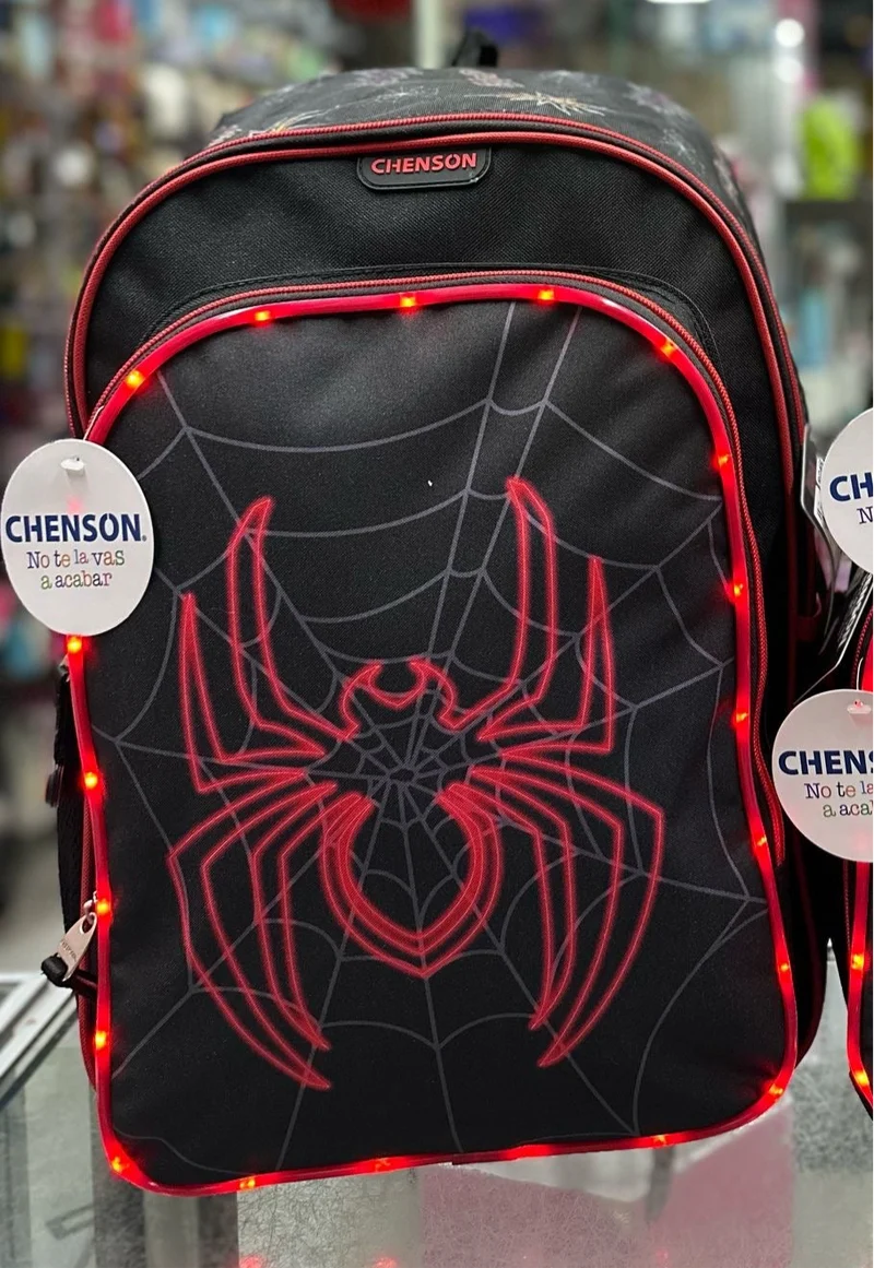 Mochila Miles Morales Luz