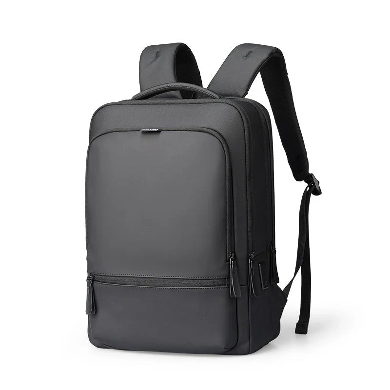 VIATOR: Mochila para portátil de 15.6" resistente al agua