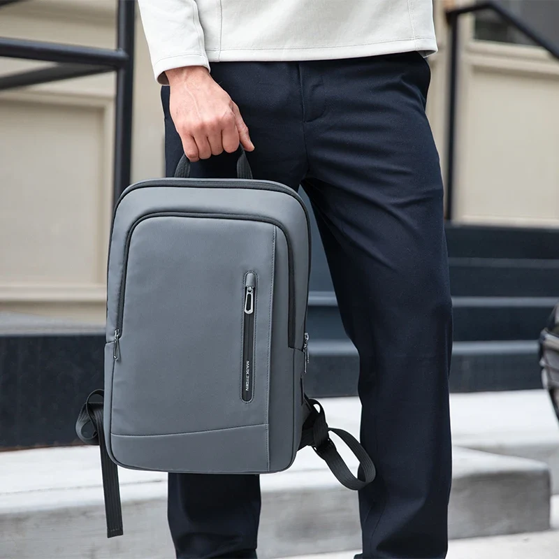 PRESTIGE: Mochila para portátil de 15.6" para el trabajo y los viajes.