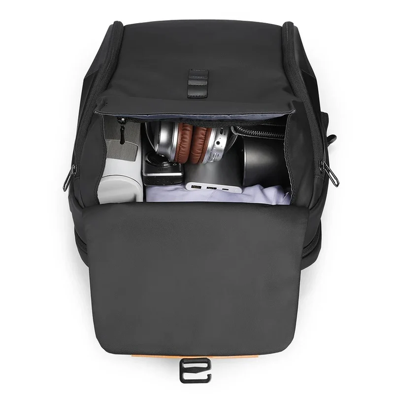 LAURIER: Bolso para portátil de diseño dinámico y empresarial