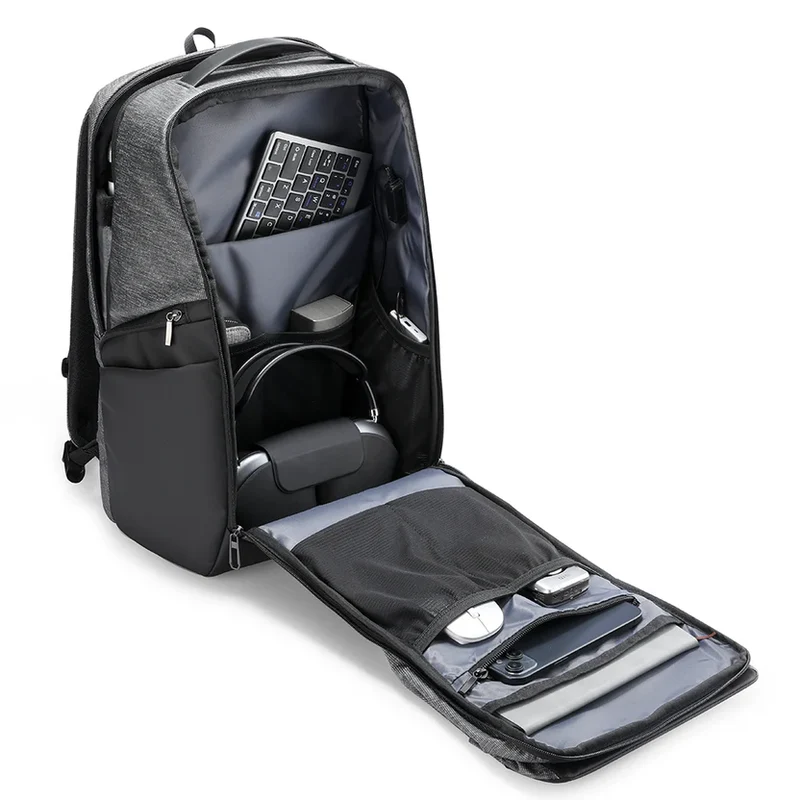 TRAVELER: Mochila para portátil de 17 pulgadas