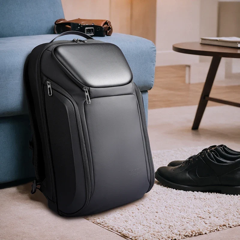 ZEUS: Mochila de negocios y viajes para portátil de 15.6 pulgadas