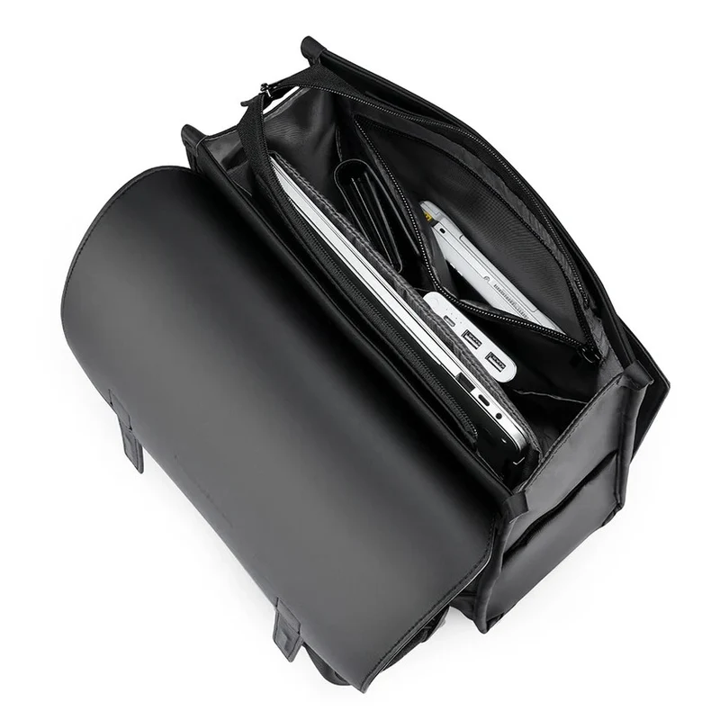 BROOK: Mochila de viaje elegante para portátil de 15.6 pulgadas