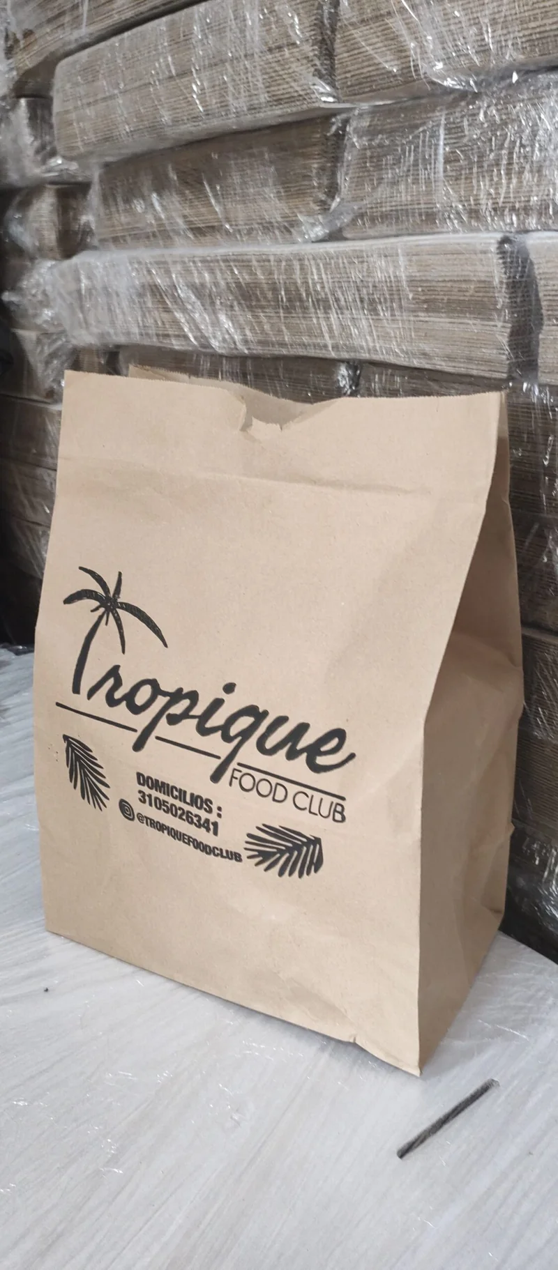 Bolsa Americana Kraft XS (18+11x34cm) - (personalizada a 1 tinta - 2 caras)- 1500 unidades