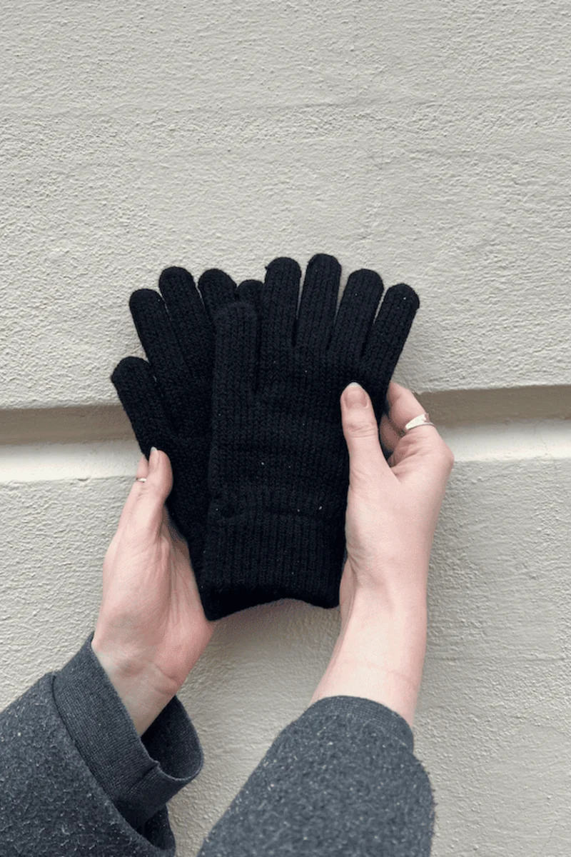 Knitted Gloves - Black