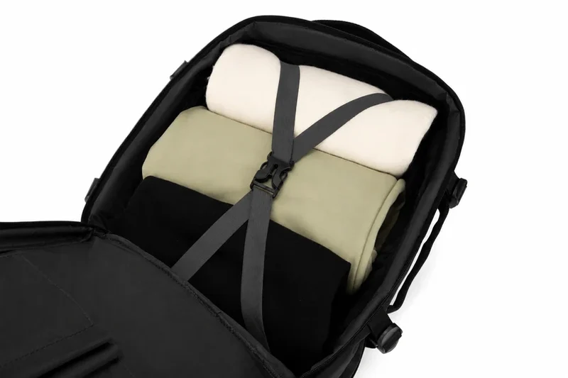 Mochila viaje HUGO compartimento portátil equipaje mano