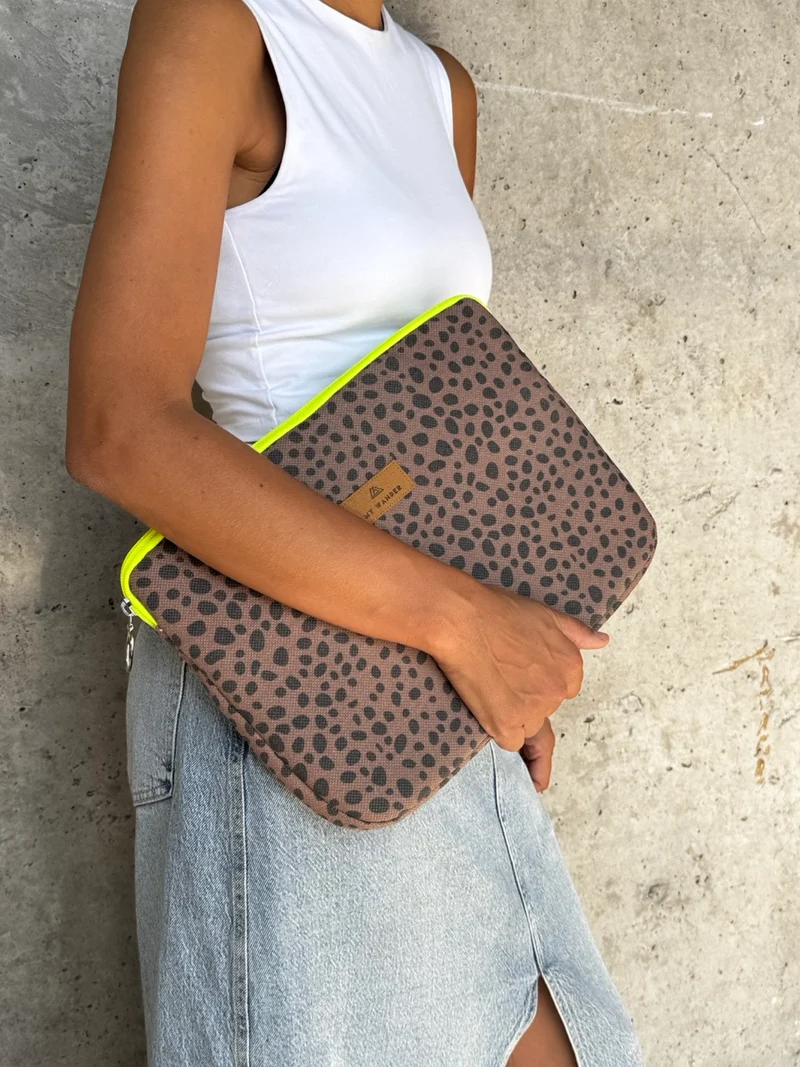 Nairobi Funda Portátil Repelente