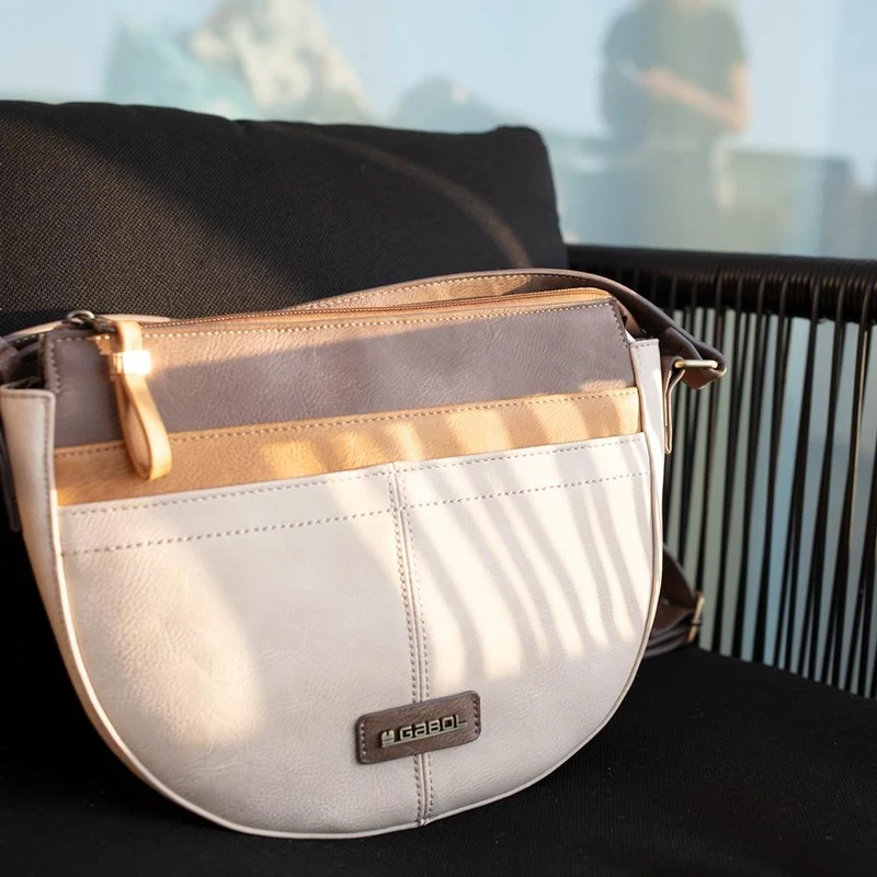 Bolso Bandolera Mujer Gabol Edna Beige con Cremallera y Bandolera Regulable