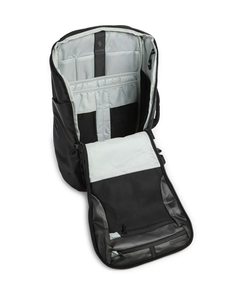 Nitro Nikuro Traveler 32 Mochila de viaje black out