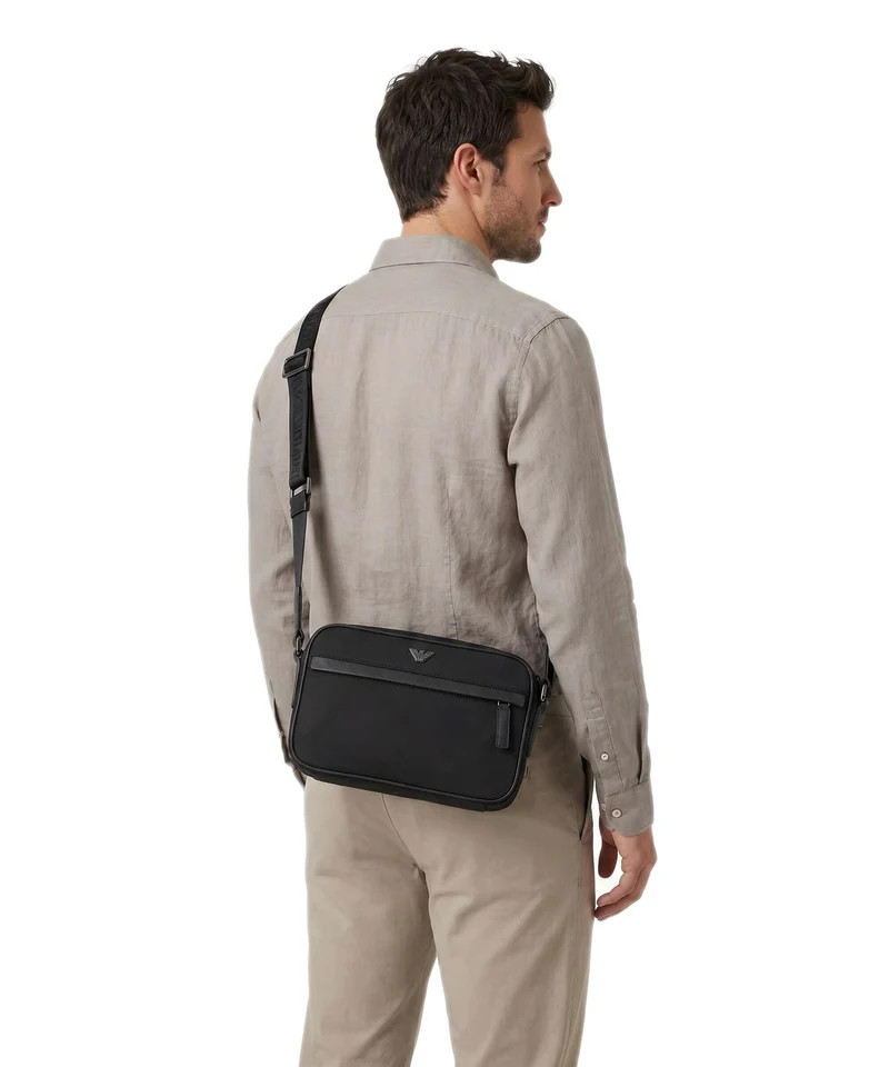 Emporio Armani Nylon Recycled Bandolera black beauty