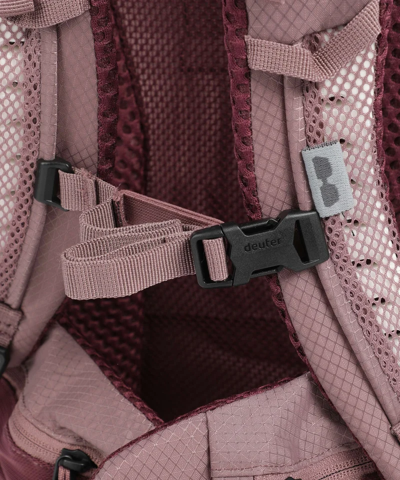 Deuter Futura 24 SL Mochila de senderismo cassis ashrose