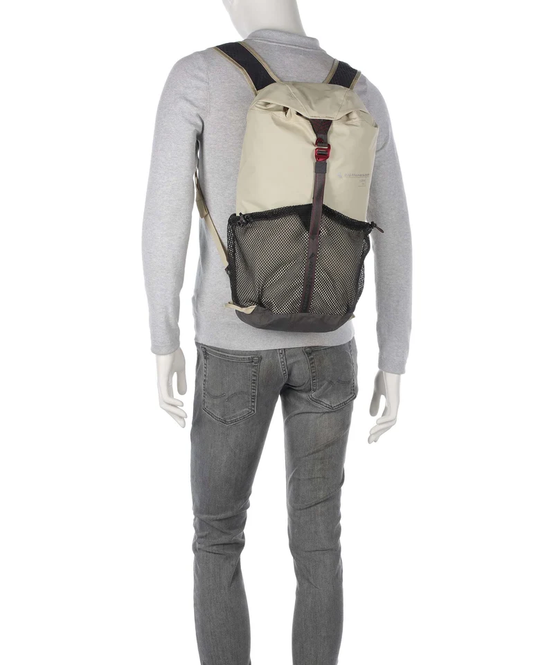 Klättermusen Fjörm 18 Mochila trekking dark hights
