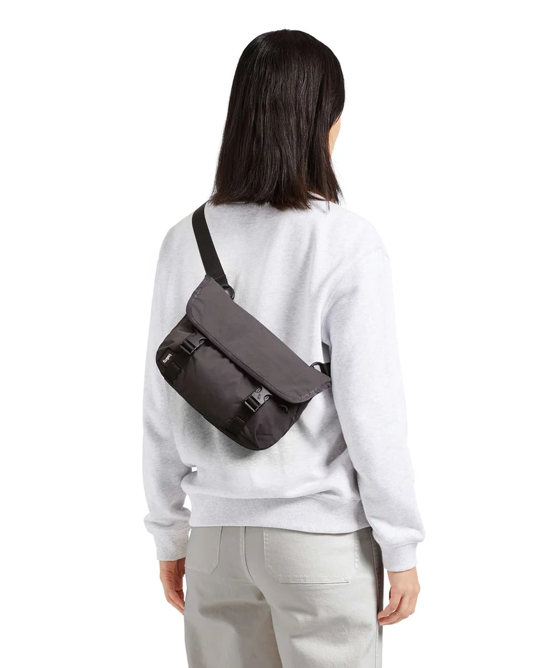 Bellroy Cinch 6 Mini Bolso de mensajero lilachaze