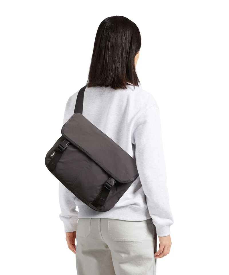 Bellroy Cinch 12 Bolso de mensajero black