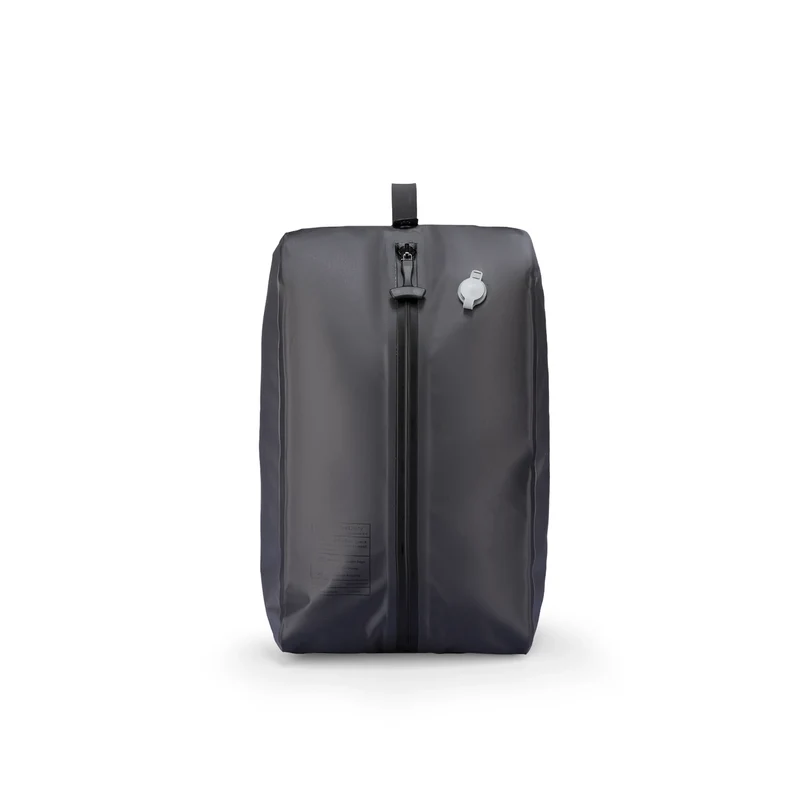 VacSpace: Sealed Compression Bags Create More Space