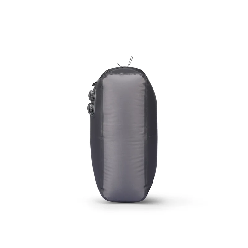 VacSpace Pro: Self-compressing Ziplock Bags Designed for Easy Organization of Clothing