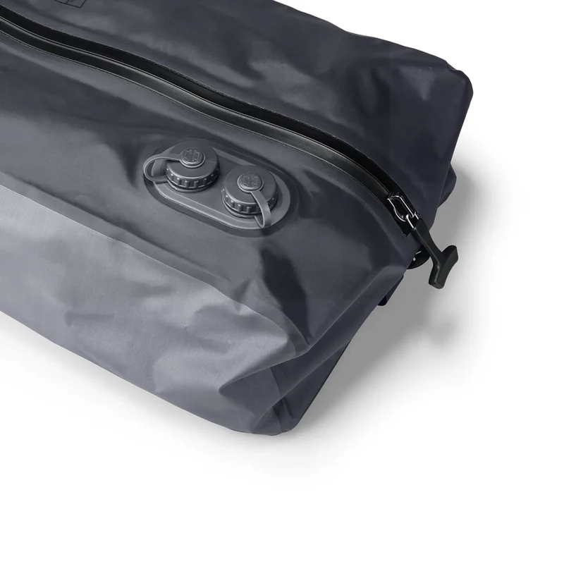 VacSpace Pro: Self-compressing Ziplock Bags Designed for Easy Organization of Clothing