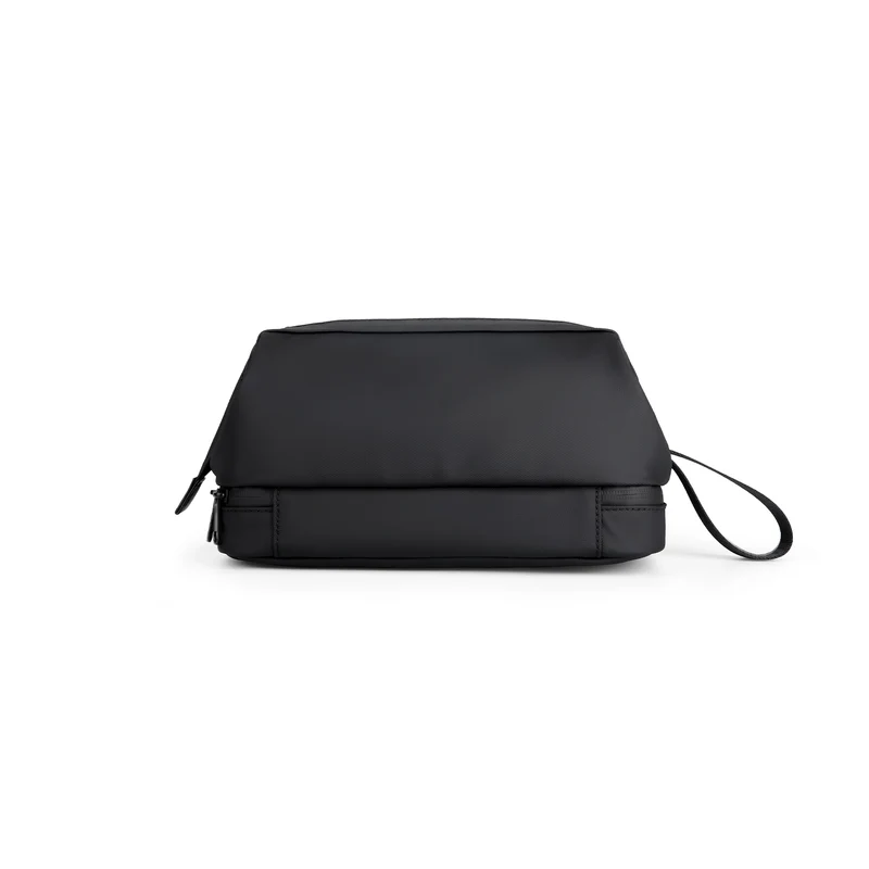 Switchstorage V: Toiletry Bag with Wet and Dry Areas for Modern Travelers