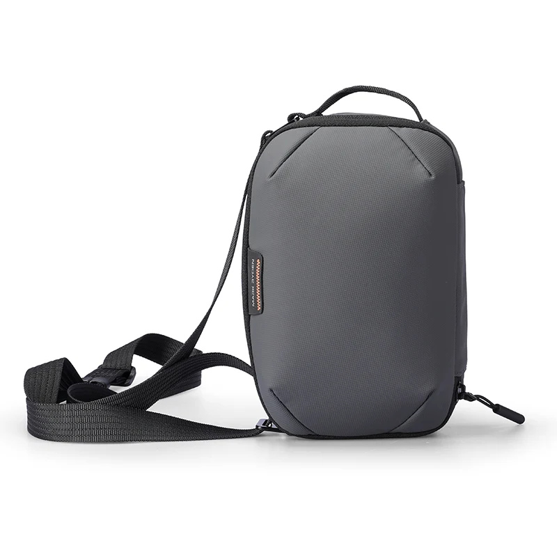 Oxford Voyager: Your Durable, Water-Resistant Companion for Every Day Life