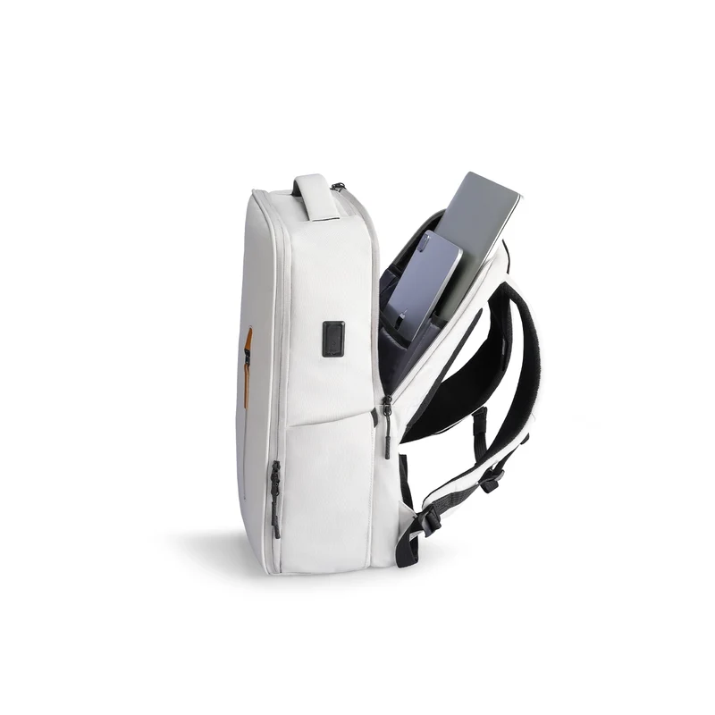 Urbanity: City Commuter Oxford USB Port 17.3 inch Laptop Backpack