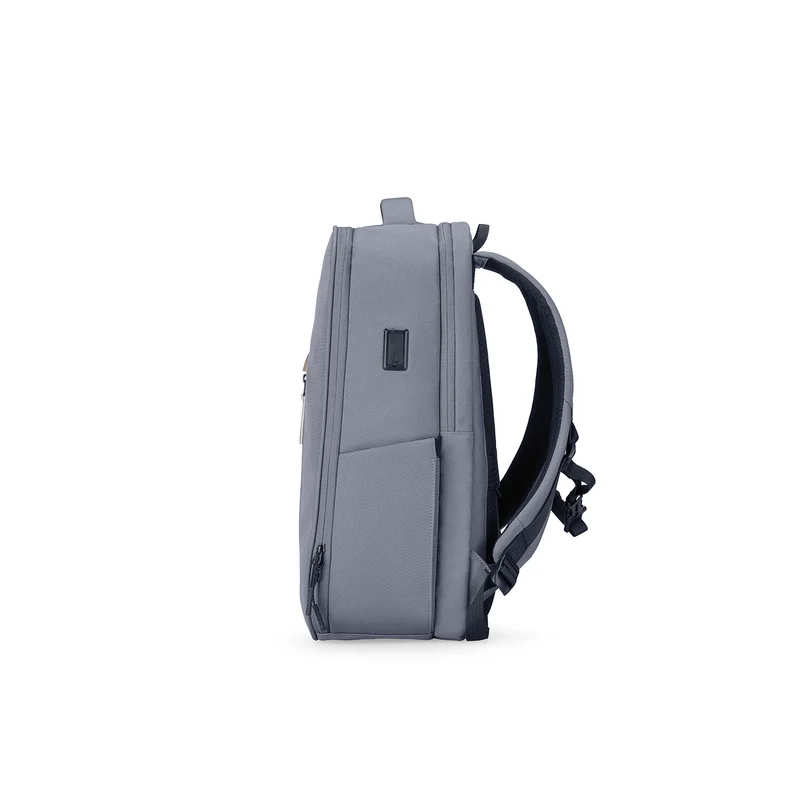 Urbanity: City Commuter Oxford USB Port 17.3 inch Laptop Backpack