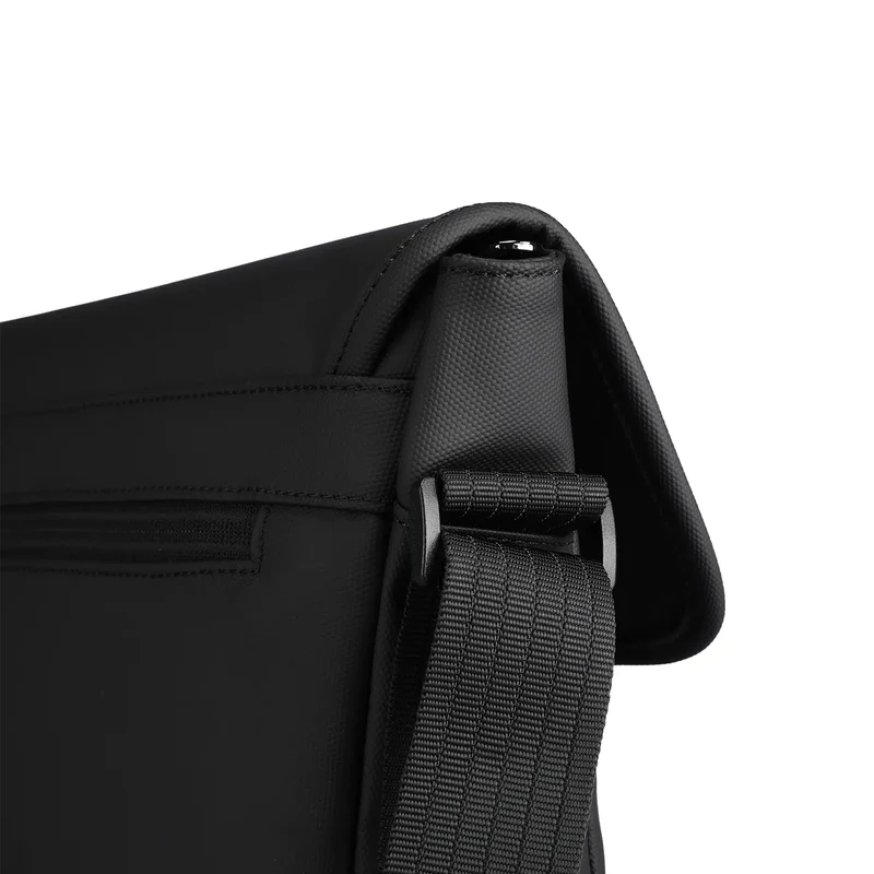 Trendy: Business Casual Travel All-in-One Crossbody Bag