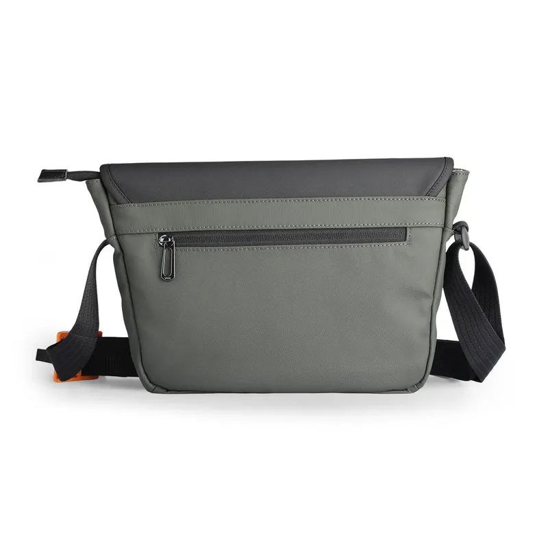 Trendy: Business Casual Travel All-in-One Crossbody Bag