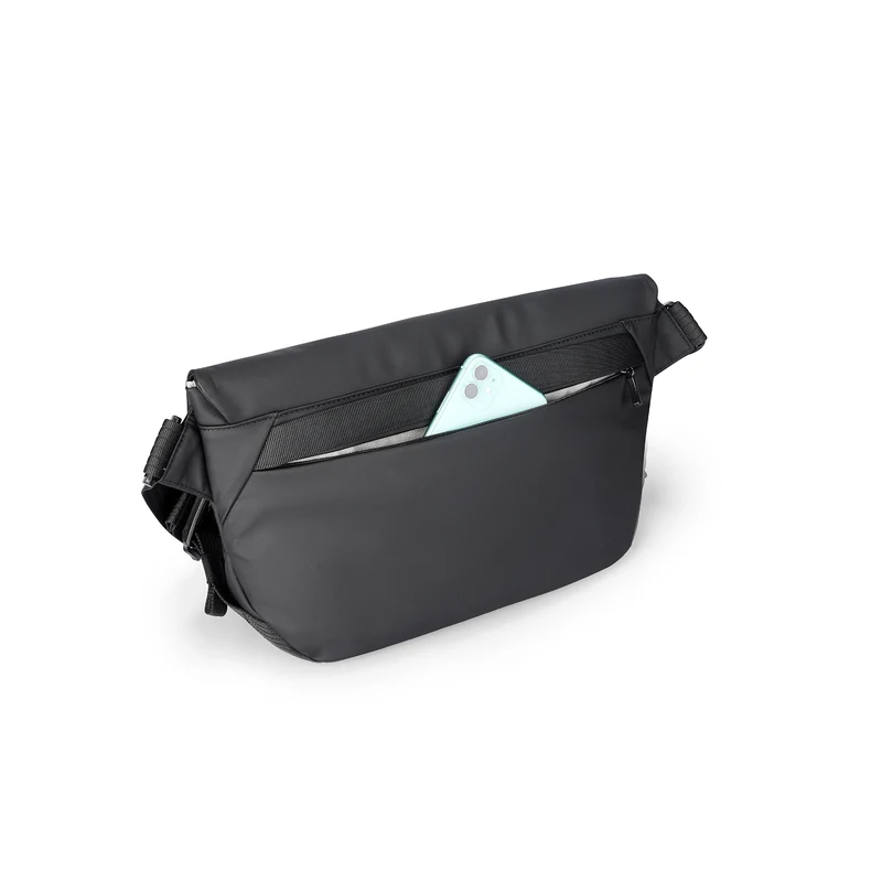Mailman: Youthful Fashionable Snd Energetic Messenger Bags